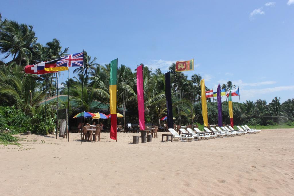 Warahena Beach Hotel Bentota Luaran gambar