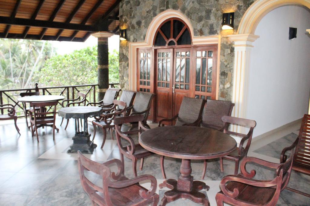 Warahena Beach Hotel Bentota Luaran gambar