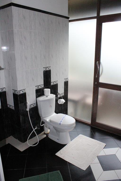 Warahena Beach Hotel Bentota Luaran gambar